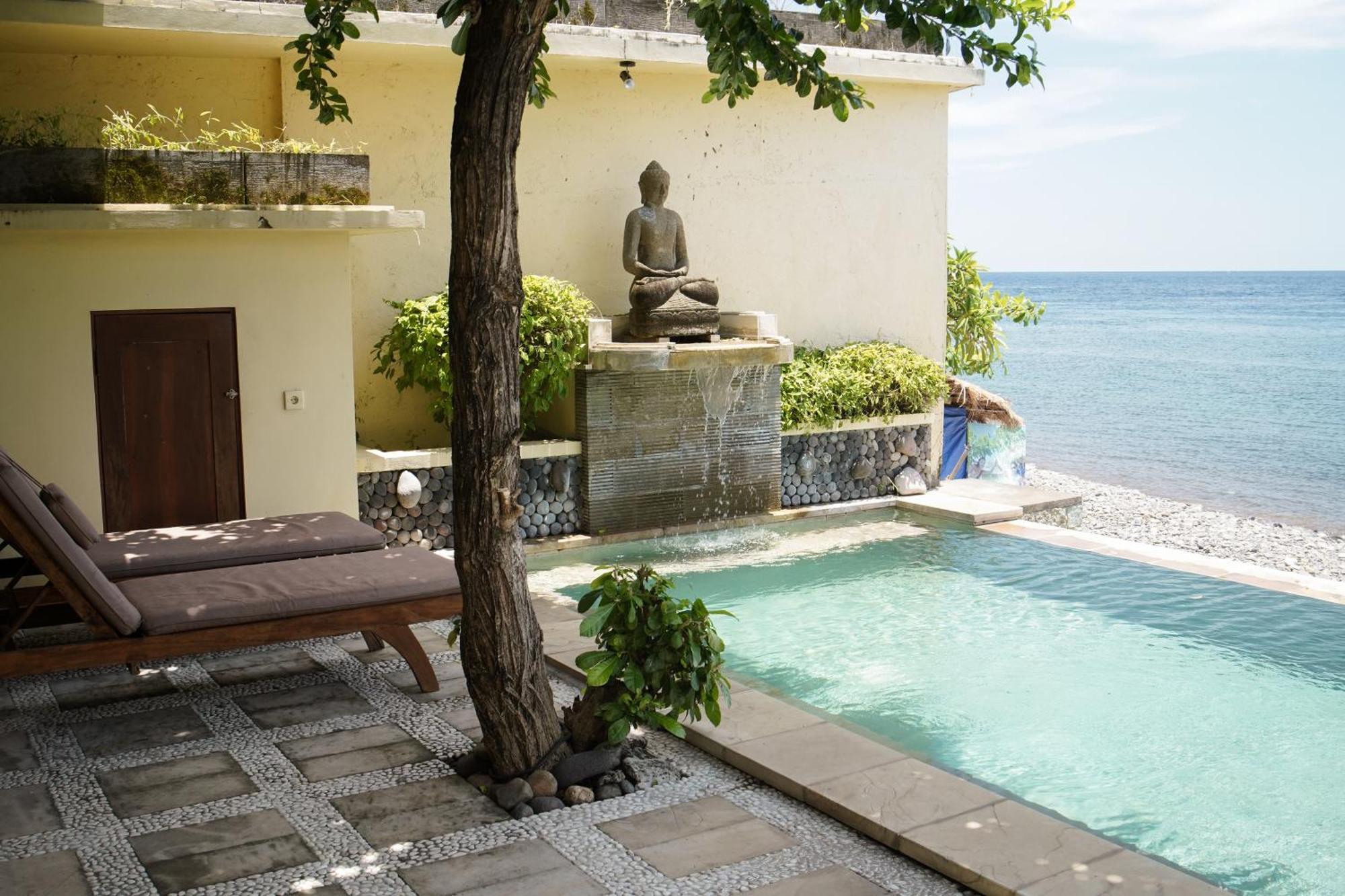 Apa Kabar Villas Amed Екстериор снимка
