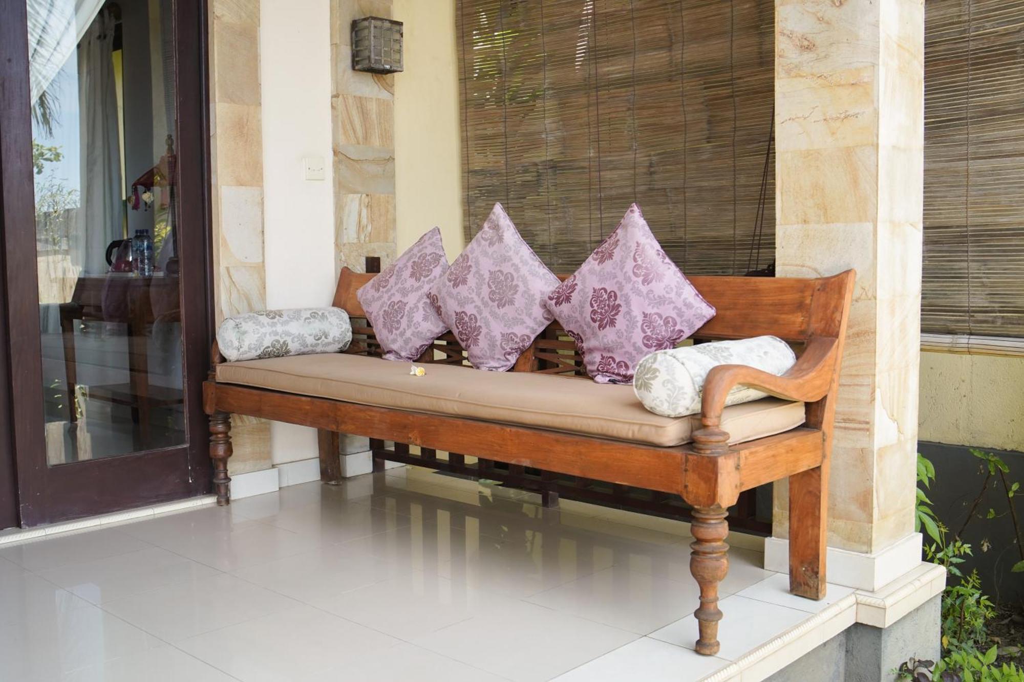 Apa Kabar Villas Amed Екстериор снимка