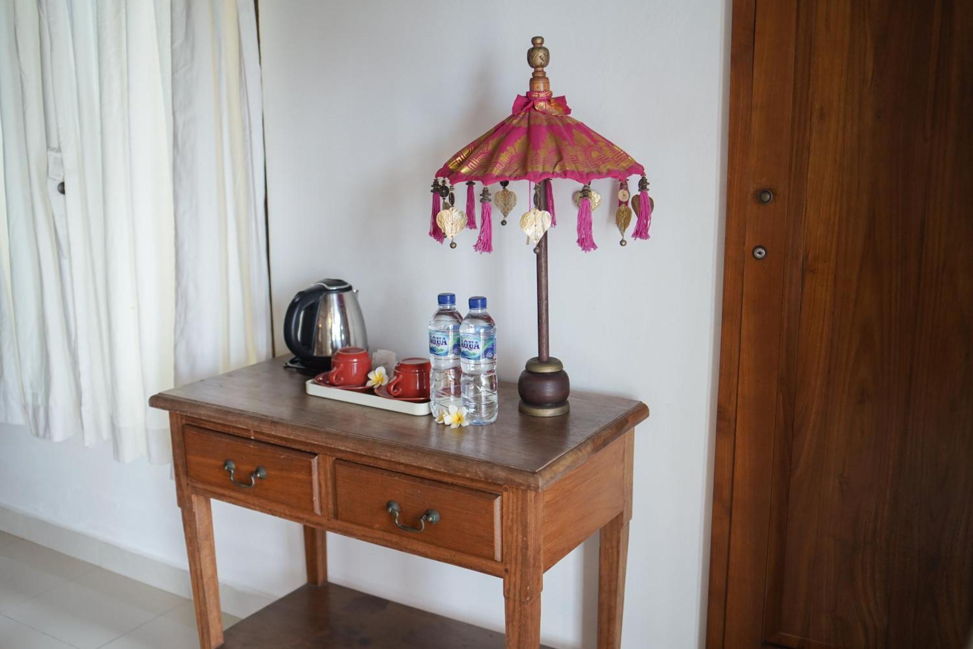 Apa Kabar Villas Amed Екстериор снимка